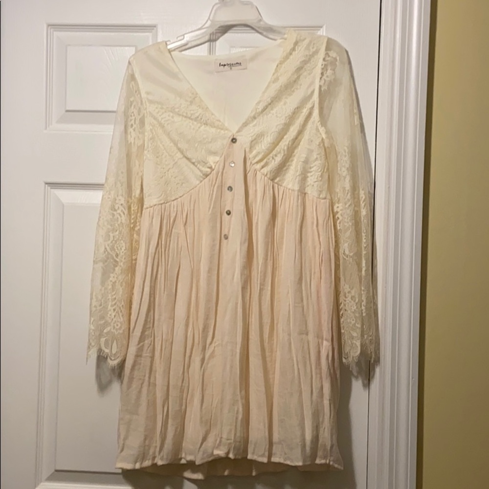 Ivory baby doll lace dress- NEVER WORN
